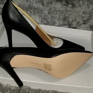 Calvin Klein Brady Leather Pointed Toe Pump